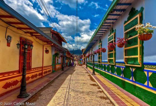Hotel El Paisaje กัวตาเป ภายนอก รูปภาพ